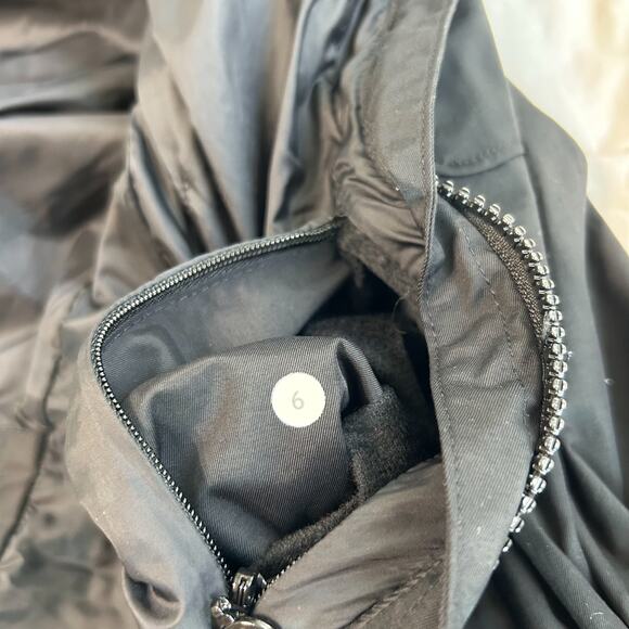 Lululemon Athletica Out and About Jacket Black Women’s Size 6 Hooded Zip Front - Picture 10 of 10